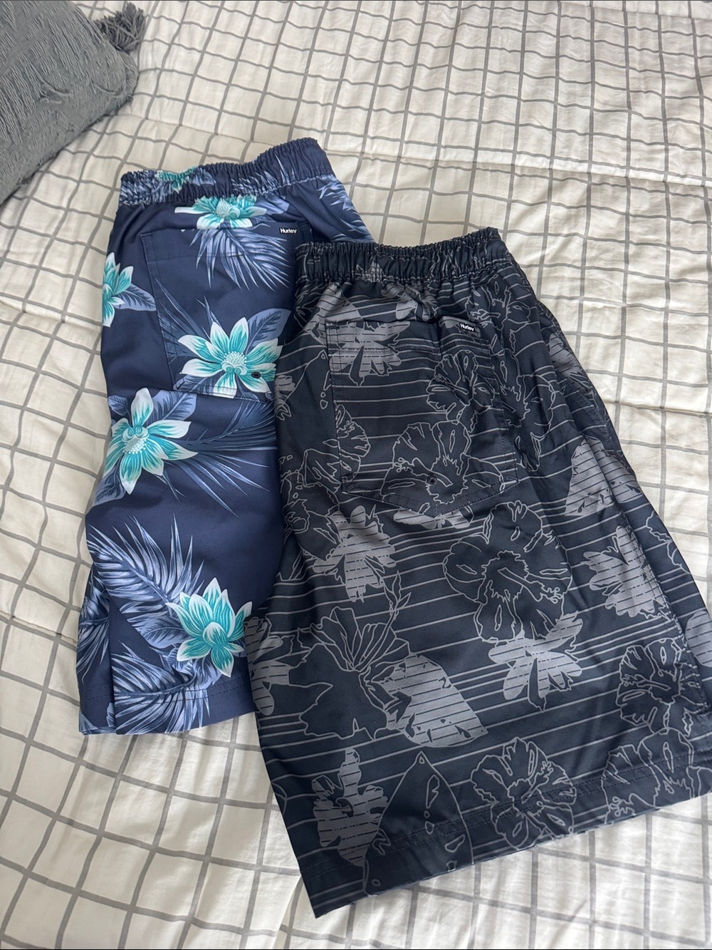 Hurley Men's Navy Floral Swim Trunks with Teal Accents